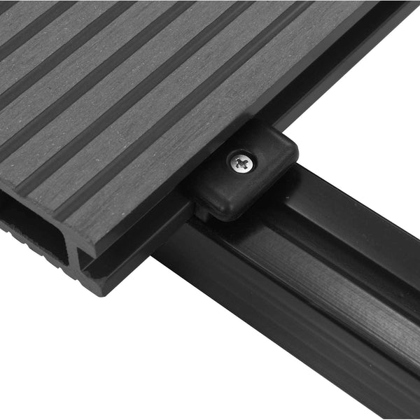 Graue WPC Terrassendielen, 4er Set