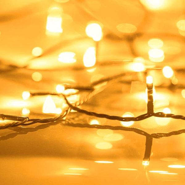 Lichterkette mit 600 LEDs 60 m 8 Lichteffekte IP44 Warmweiß