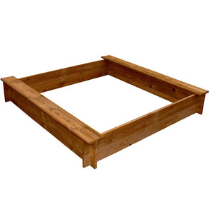 Quadratischer Holzsandkasten mit Sitzen