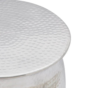Hocker/Beistelltisch aus gehämmertem Aluminium Silbern