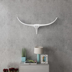 Wandmontierter Stierkopf aus Aluminium, Silber, 72 cm