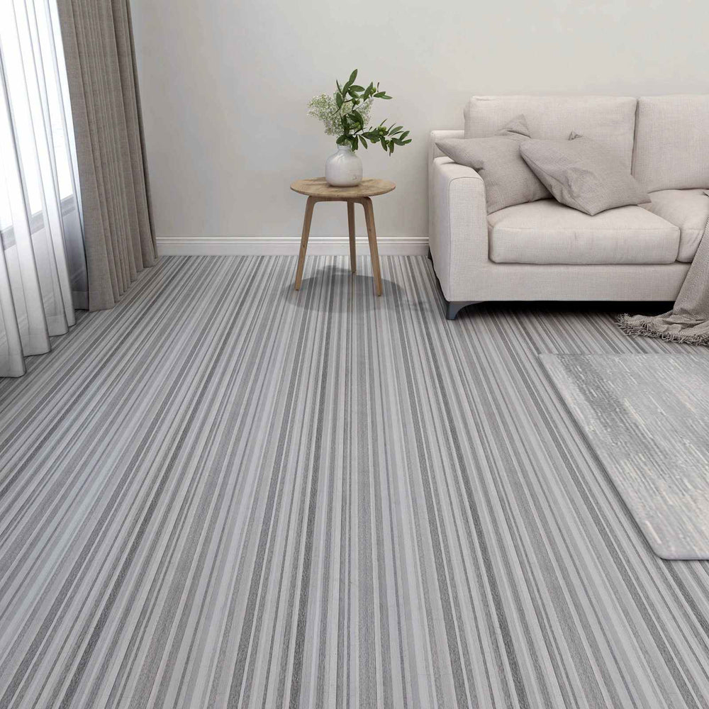 Selbstklebende PVC Bodenplanken 5,11 m²