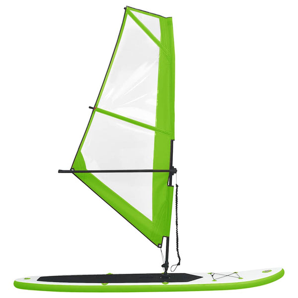 Aufblasbares SUP-Board mit Segel