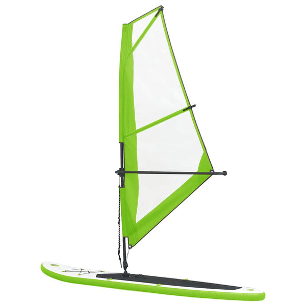 Aufblasbares SUP-Board mit Segel