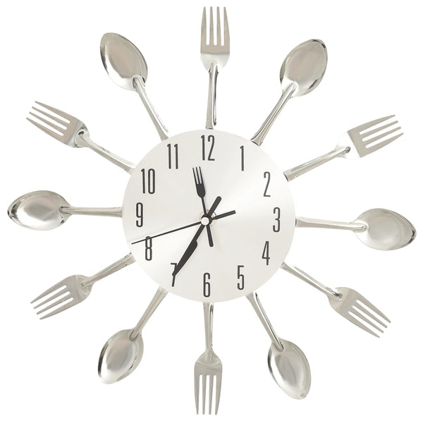 Silberne Wanduhr mit Besteck-Design