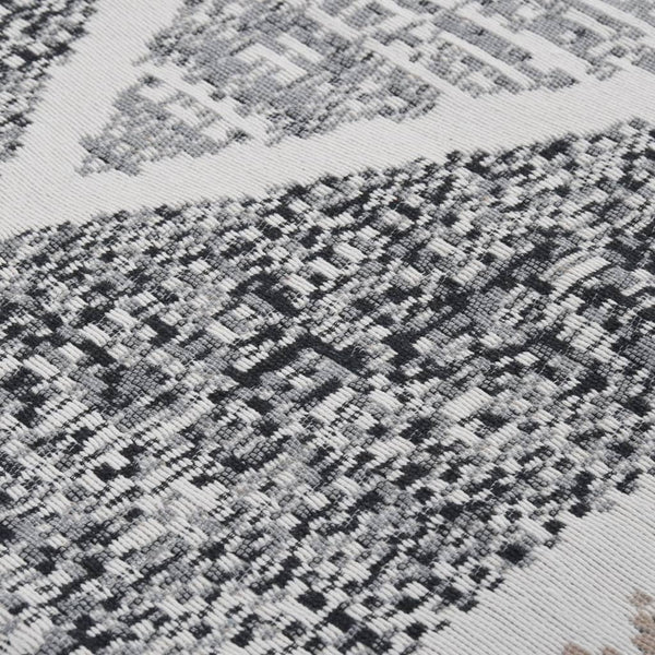 Schwarzer und grauer Teppich, 120x180 cm