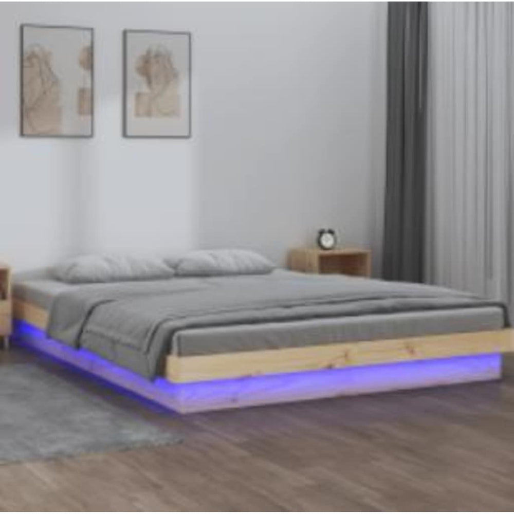 Massivholzbett mit LED 140x200 cm