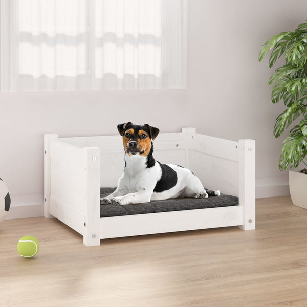 Weißes Hundebett aus Kiefernholz