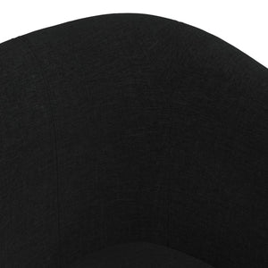 Schwarzer Clubsessel mit Hocker