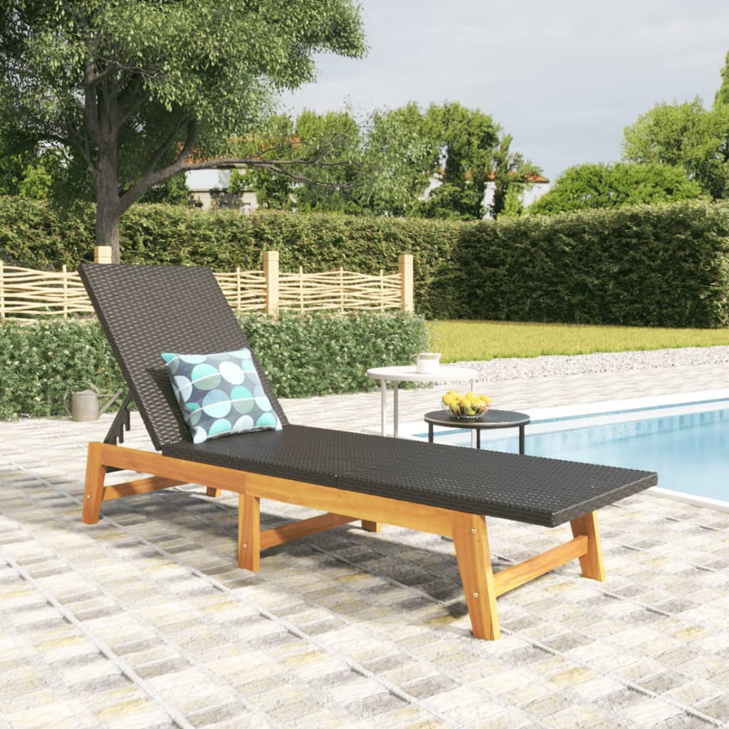 Sonnenliege aus Akazienholz & Poly Rattan