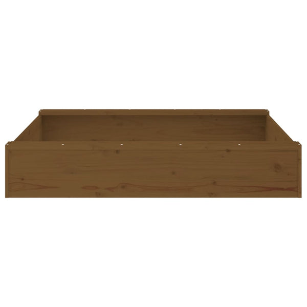 Quadratischer Sandkasten mit Sitzen aus Kiefernholz