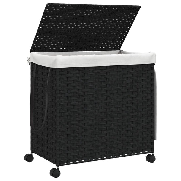 Schwarzer Rattan-Wäschekorb mit Rollen