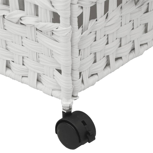 Weißer Rattan Wäschekorb mit Rollen