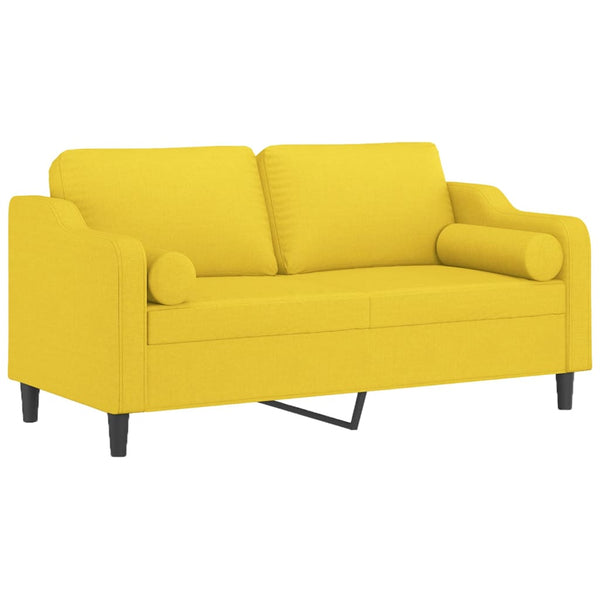 Hellgelbes 2-Sitzer Sofa mit Zierkissen