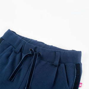 Kinderhose mit Schwarzen Zierleisten Marineblau 140
