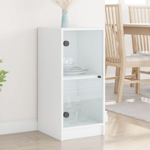 Weißer Beistellschrank mit Glastüren