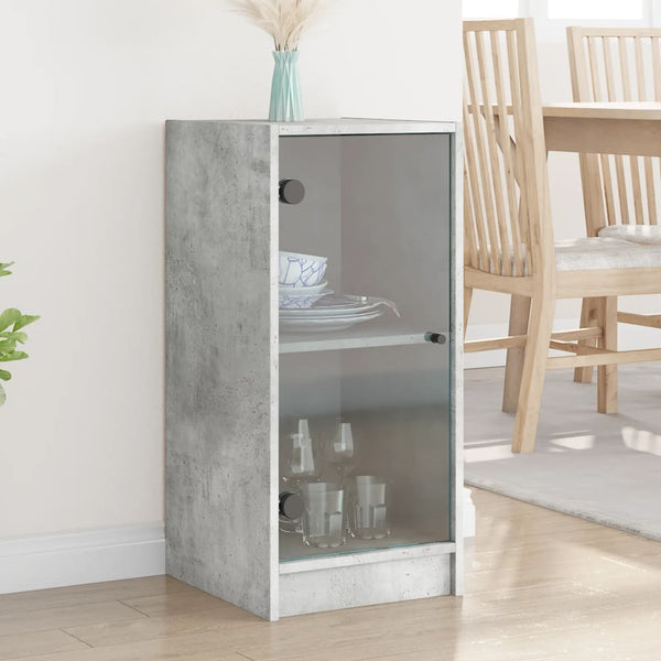 Betongrauer Beistellschrank mit Glastüren