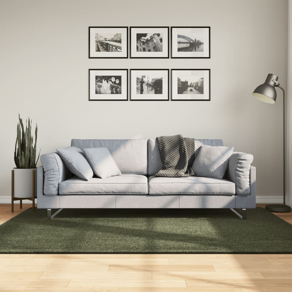 Waldgrüner Kurzflor Teppich HUARTE 140x200 cm