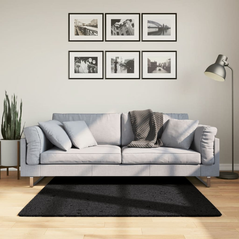 Schwarzer Kurzflor Teppich 120x120 cm