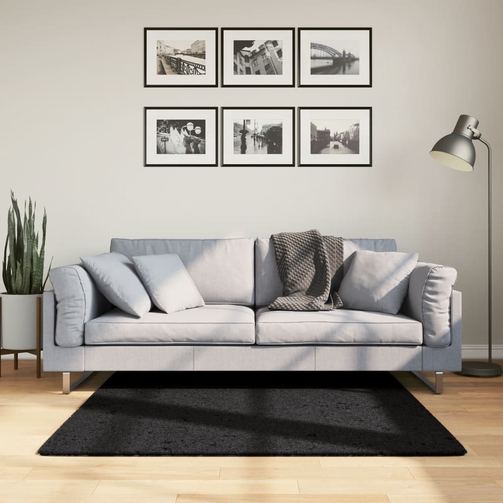 Schwarzer Kurzflor Teppich 120x120 cm