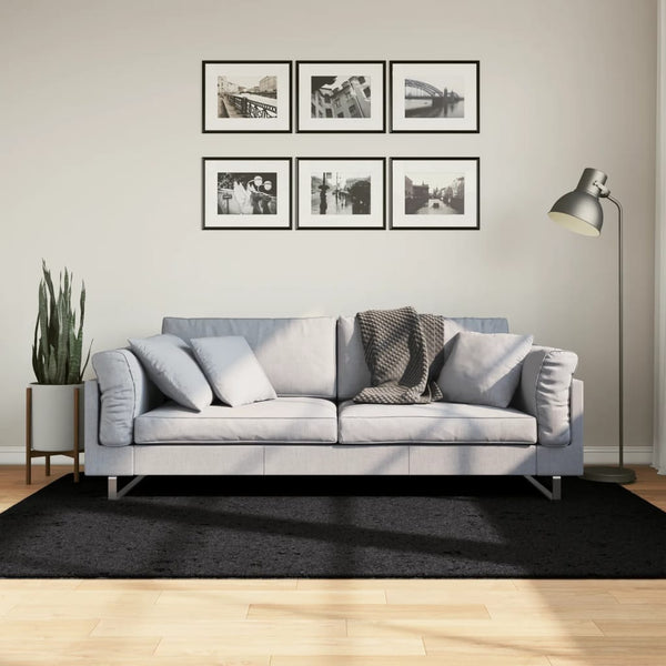 Schwarzer Kurzflor Teppich 140x200 cm