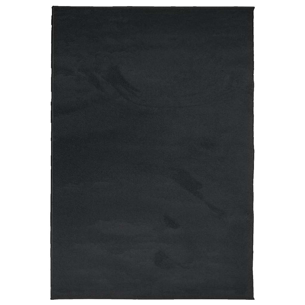 Schwarzer Kurzflor Teppich 160x230 cm