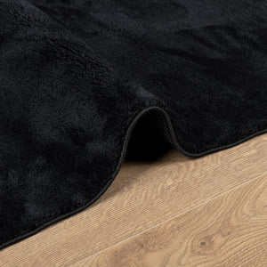 Schwarzer Kurzflor Teppich 200x280 cm