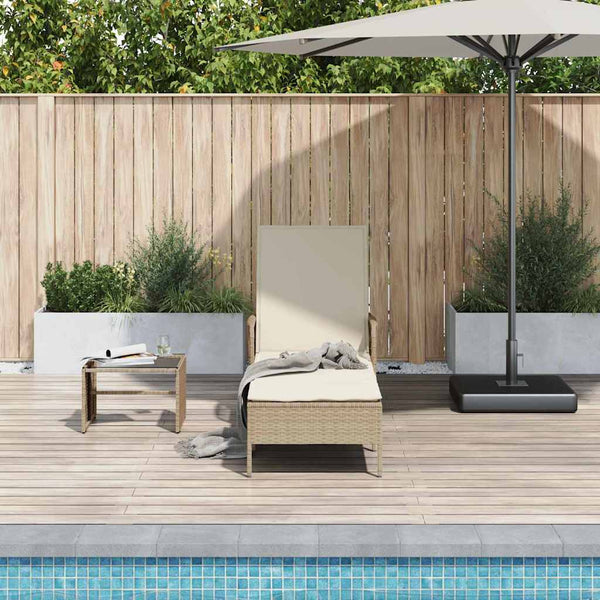 Beige Poly-Rattan Sonnenliege mit verstellbarer Rückenlehne