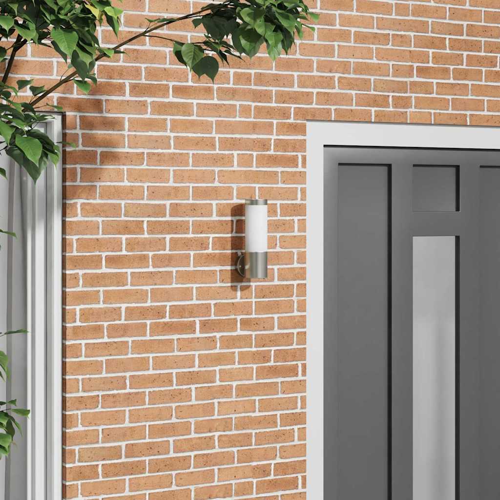 Silberne Edelstahl Außenwandleuchte