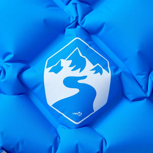 Aufblasbare Isomatte mit Kissen - Blau