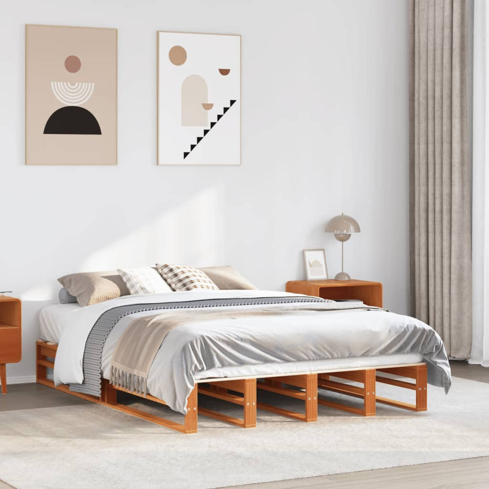 vidaXL Lit en bois massif sans matelas marron ciré 135x190 cm Pin