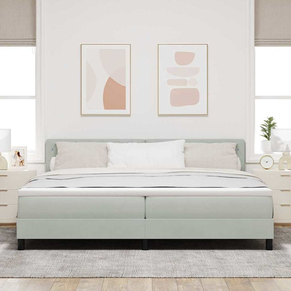 Boxspringbett mit Matratze Hellgrau 200x200 cm