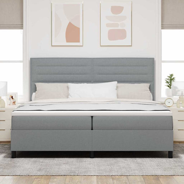 Boxspringbett mit Matratze Hellgrau 200x200 cm