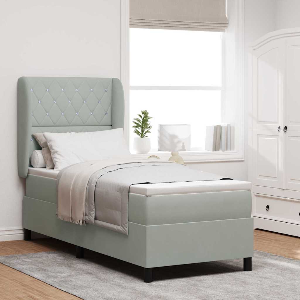 Boxspringbett mit Matratze Hellgrau 200x80 cm Samt