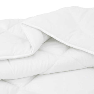 Weiße Winterbettdecke 220x202 cm