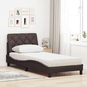 Dunkelbraunes Bett mit Matratze 80x200 cm