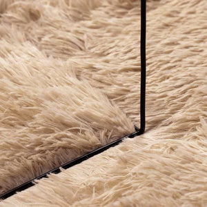 Beiger Shaggy Teppich NAVARRA 300x200 cm