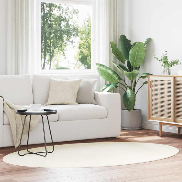 Ovale Creme Teppich 140x200 cm