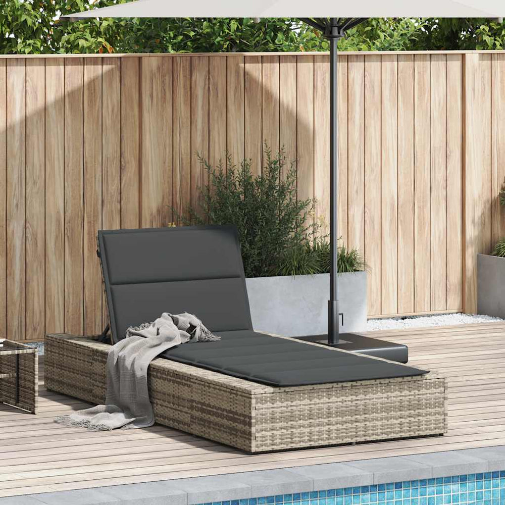 Hellgraue Poly Rattan Sonnenliege