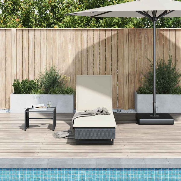 Schwarze Poly Rattan Sonnenliege mit Rollen