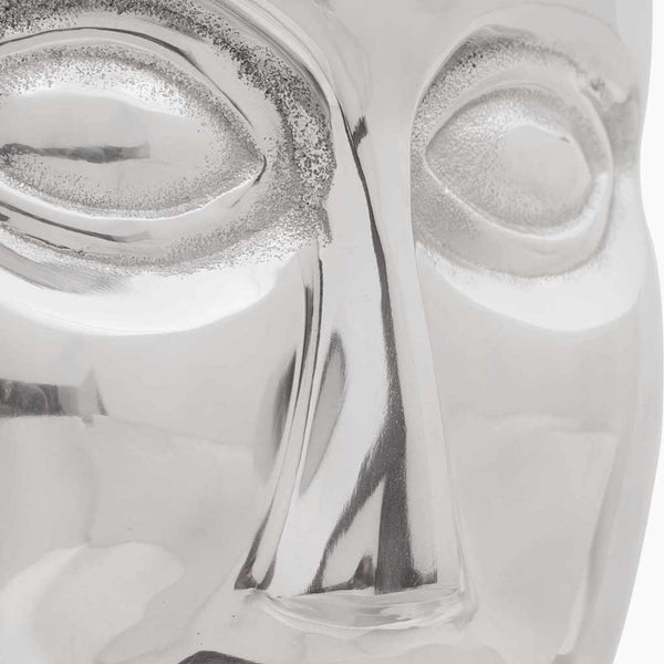 Silberner Aluminium Hocker