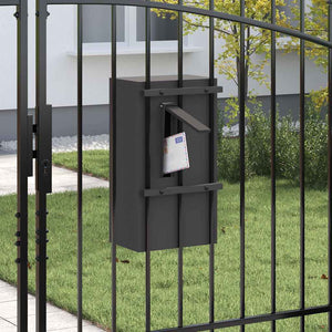 Schwarzer Stahl Briefkasten mit Speicher