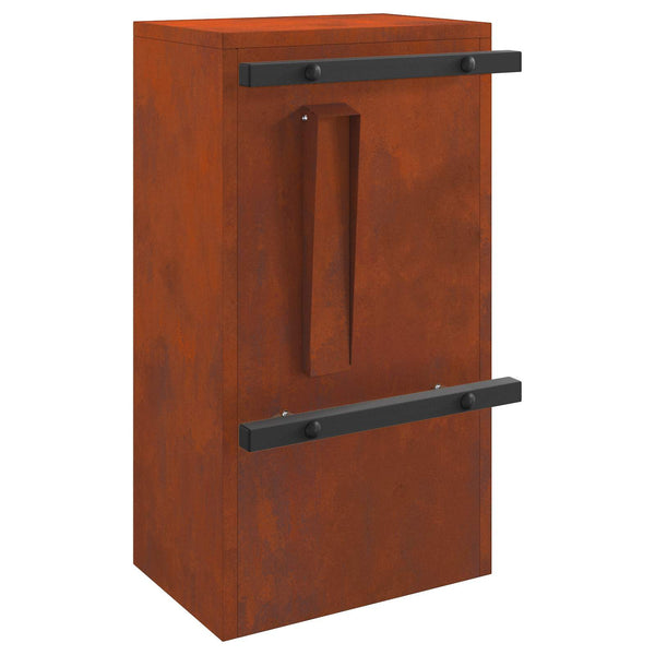 Rostiger Briefkasten mit Speicher