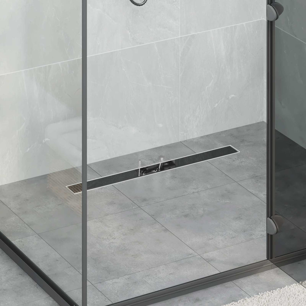 Schwarzer Duschablauf mit Glasabdeckung 70cm