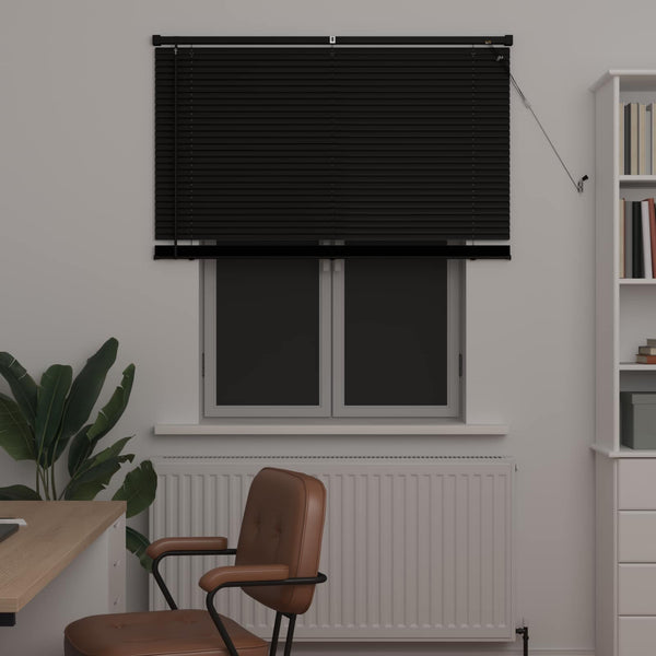 Schwarze PVC Jalousie 150 x 110 cm