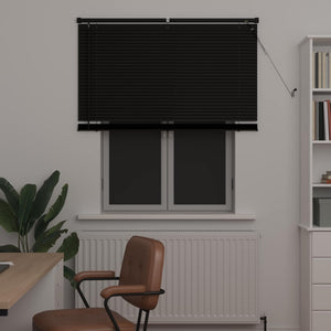 Schwarze PVC Jalousie 150 x 120 cm