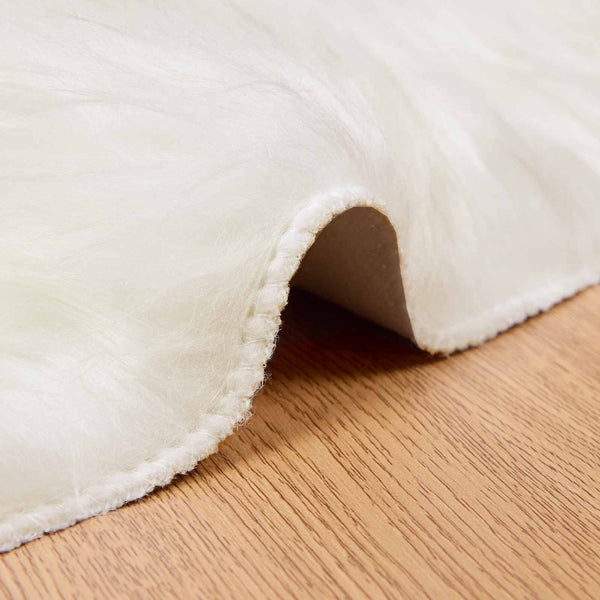Weißer Kunstfell Teppich Ø120cm