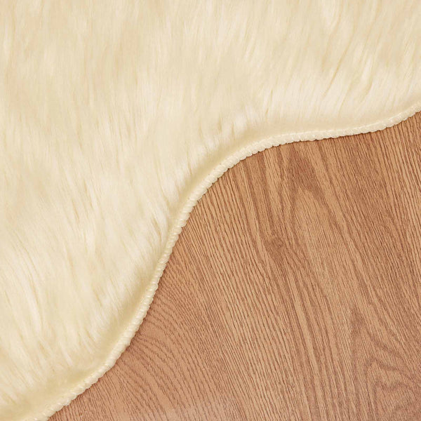 Creme Schaffell Teppich 50x80cm