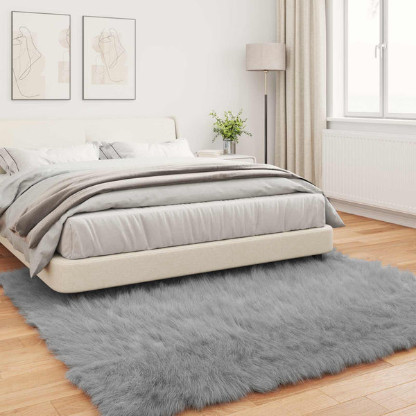 Grauer Kunstfell Teppich 240x240cm