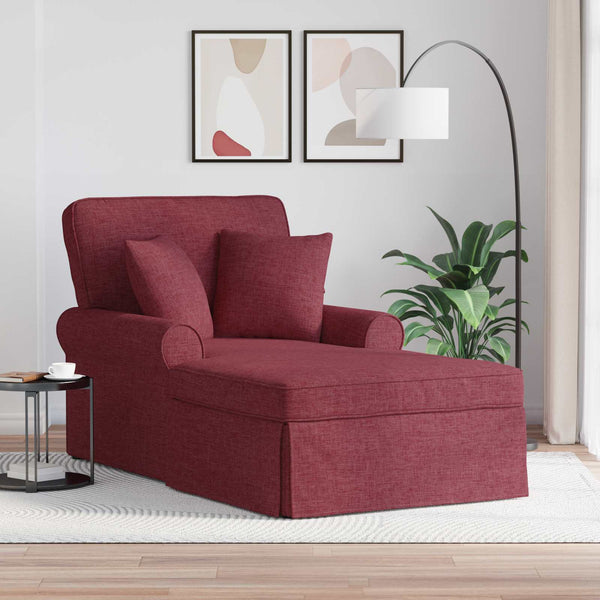 Weinrote Chaiselongue mit Kissen